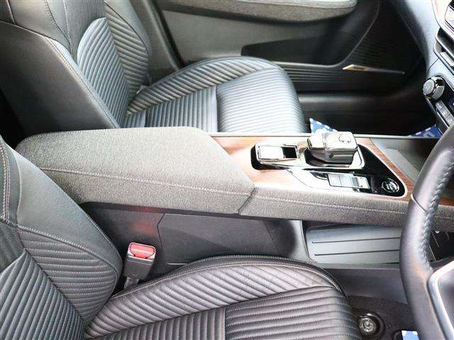 日産 ノートオーラ １．２ Ｇ レザーエディション R3年 (関東) 99