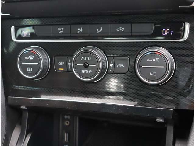 フォルクスワーゲン ゴルフ ＧＴＩ H25年 (関東) 99