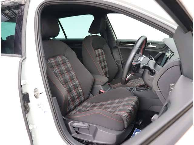 フォルクスワーゲン ゴルフ ＧＴＩ H25年 (関東) 99