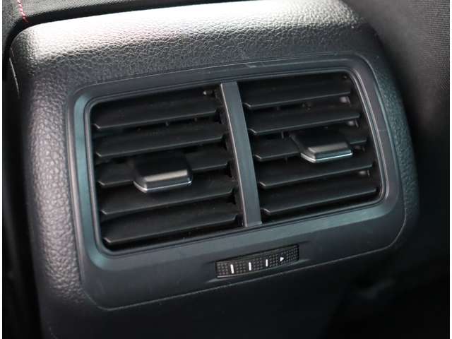 フォルクスワーゲン ゴルフ ＧＴＩ H25年 (関東) 99