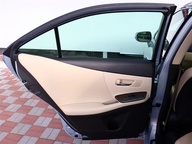 レクサス ＨＳ２５０ｈ バージョンＩ H22年 (関東) 99