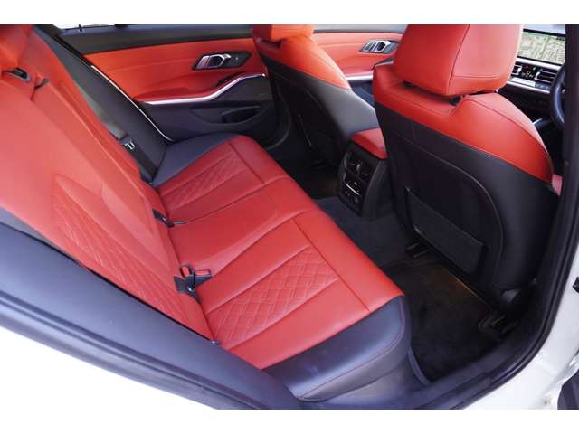 ＢＭＷ ３シリーズ Ｍ３４０Ｉ Ｘドライブ ４ＷＤ R2年 (近畿) 99