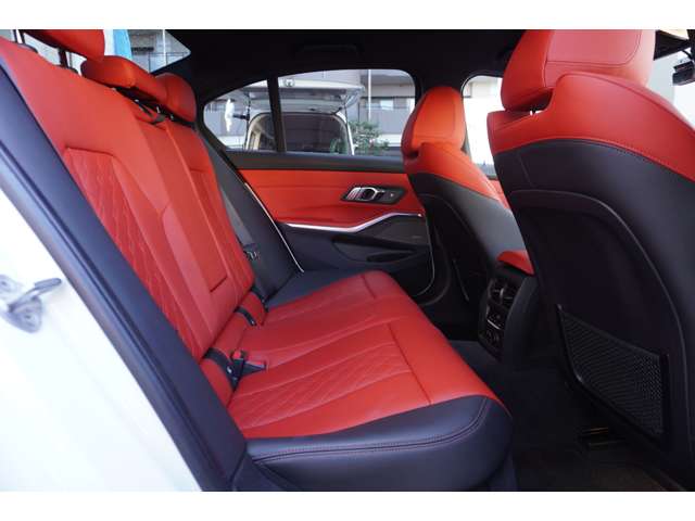 ＢＭＷ ３シリーズ Ｍ３４０Ｉ Ｘドライブ ４ＷＤ R2年 (近畿) 99