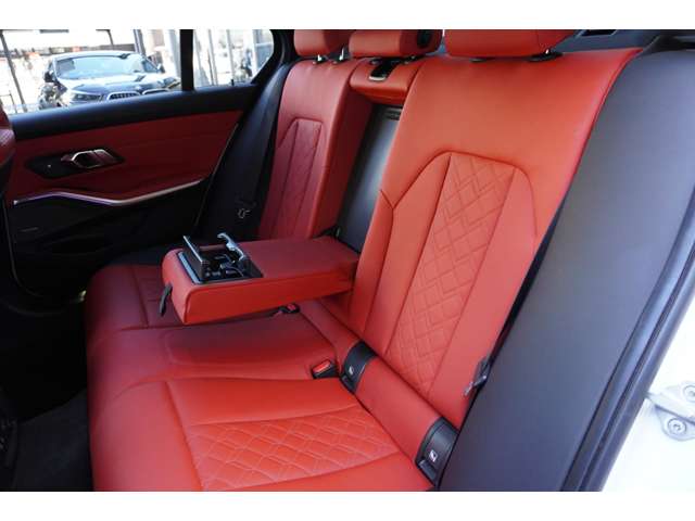 ＢＭＷ ３シリーズ Ｍ３４０Ｉ Ｘドライブ ４ＷＤ R2年 (近畿) 99