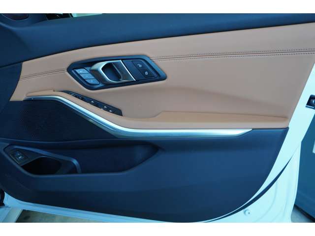 ＢＭＷ ３シリーズ ３２０Ｄ Ｘドライブ Ｍスポーツ ディーゼルターボ ４ＷＤ R6年 (近畿) 99