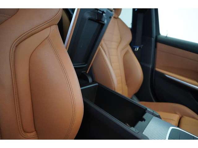 ＢＭＷ ３シリーズ ３２０Ｄ Ｘドライブ Ｍスポーツ ディーゼルターボ ４ＷＤ R6年 (近畿) 99