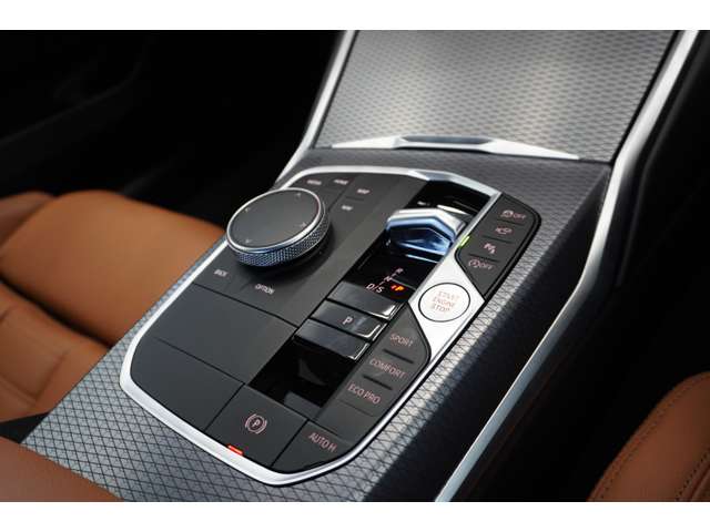 ＢＭＷ ３シリーズ ３２０Ｄ Ｘドライブ Ｍスポーツ ディーゼルターボ ４ＷＤ R6年 (近畿) 99