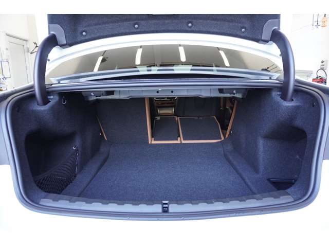 ＢＭＷ ３シリーズ ３２０Ｄ Ｘドライブ Ｍスポーツ ディーゼルターボ ４ＷＤ R6年 (近畿) 99