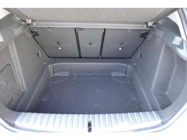 ＢＭＷ １シリーズ １１８Ｄ プレイ ディーゼルターボ R6年 (近畿) 99