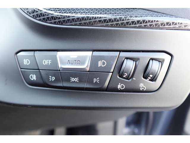 ＢＭＷ １シリーズ １１８Ｄ プレイ ディーゼルターボ R6年 (近畿) 99