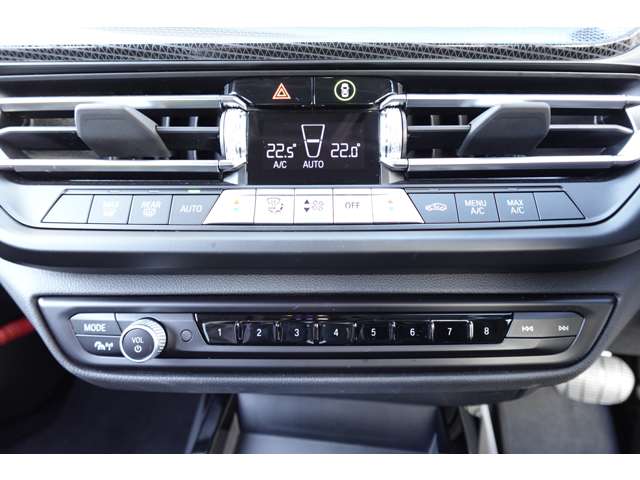 ＢＭＷ １シリーズ １１８Ｄ プレイ ディーゼルターボ R6年 (近畿) 99