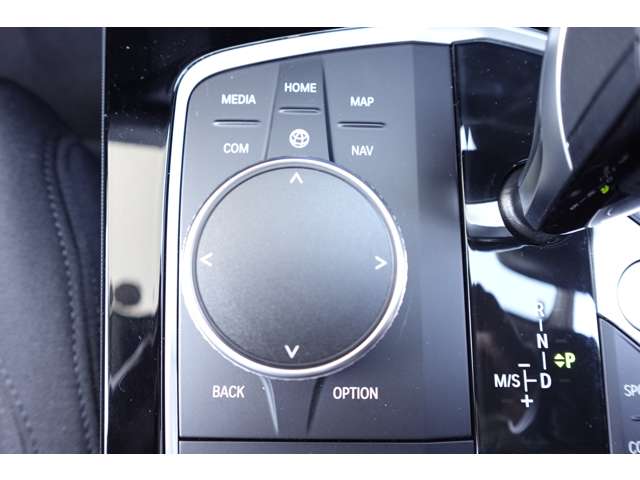 ＢＭＷ １シリーズ １１８Ｄ プレイ ディーゼルターボ R6年 (近畿) 99