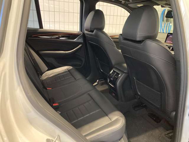 ＢＭＷ Ｘ３ Ｘドライブ２０Ｄ Ｍスポーツ ディーゼルターボ ４ＷＤ R4年 (近畿) 99