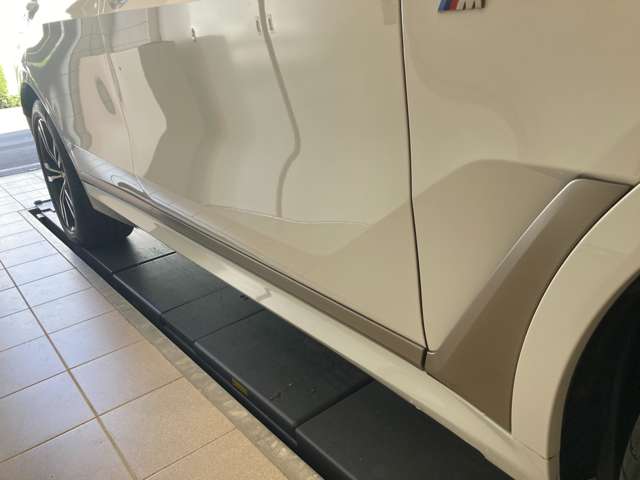 ＢＭＷ Ｘ７ Ｍ５０Ｉ ４ＷＤ R4年 (近畿) 99