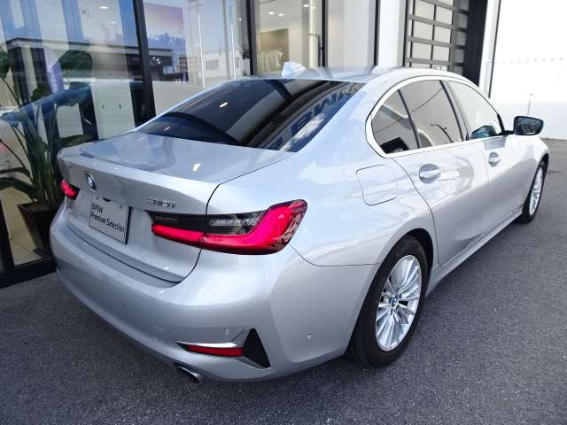 ＢＭＷ ３シリーズ ３１８Ｉ ４０ＴＨ アニバーサリー エディション R3年 (近畿) 99