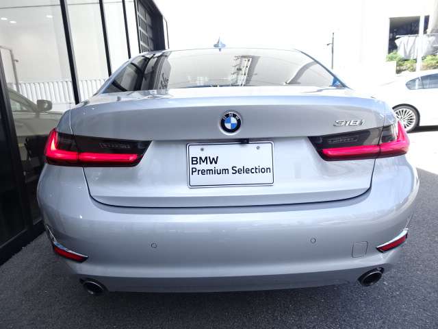 ＢＭＷ ３シリーズ ３１８Ｉ ４０ＴＨ アニバーサリー エディション R3年 (近畿) 99