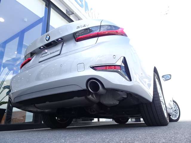 ＢＭＷ ３シリーズ ３１８Ｉ ４０ＴＨ アニバーサリー エディション R3年 (近畿) 99