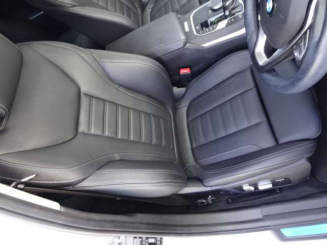 ＢＭＷ ３シリーズ ３１８Ｉ ４０ＴＨ アニバーサリー エディション R3年 (近畿) 99