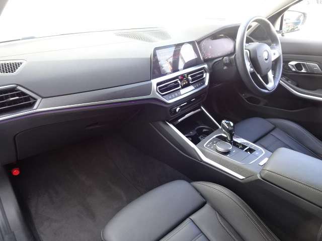 ＢＭＷ ３シリーズ ３１８Ｉ ４０ＴＨ アニバーサリー エディション R3年 (近畿) 99