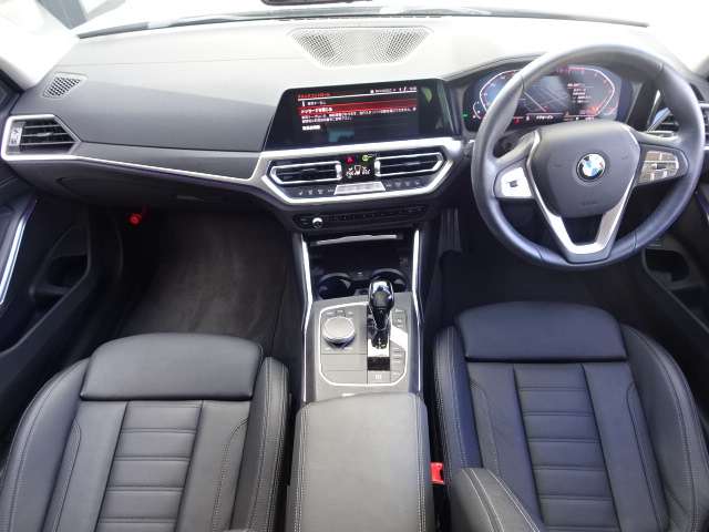 ＢＭＷ ３シリーズ ３１８Ｉ ４０ＴＨ アニバーサリー エディション R3年 (近畿) 99