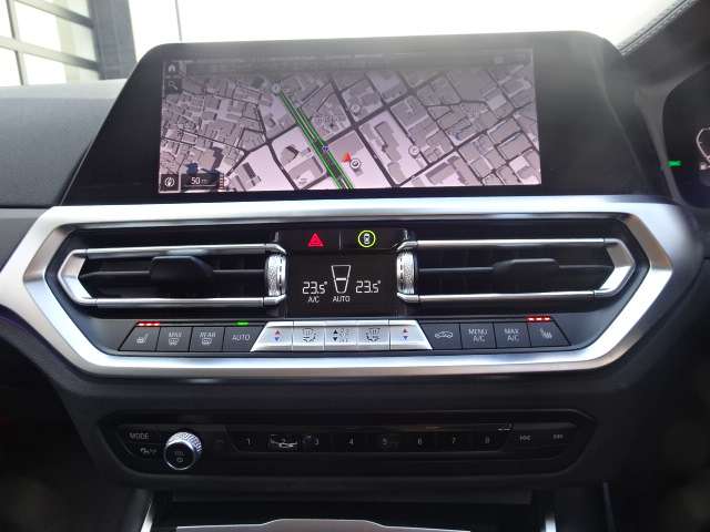 ＢＭＷ ３シリーズ ３１８Ｉ ４０ＴＨ アニバーサリー エディション R3年 (近畿) 99