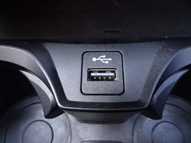 ＢＭＷ ３シリーズ ３１８Ｉ ４０ＴＨ アニバーサリー エディション R3年 (近畿) 99