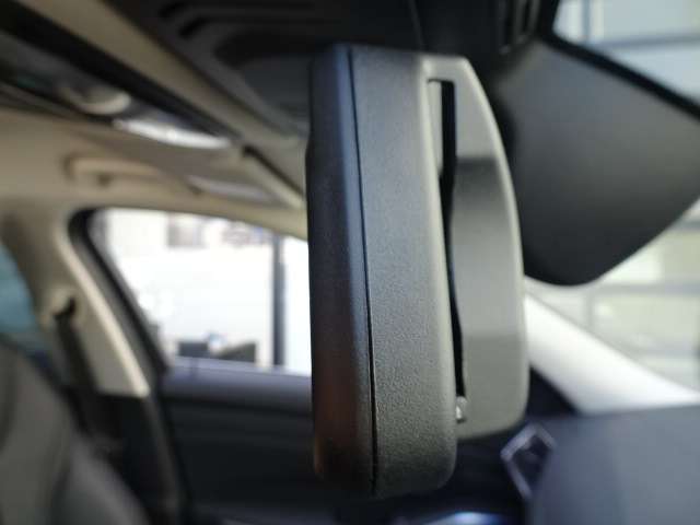 ＢＭＷ ３シリーズ ３１８Ｉ ４０ＴＨ アニバーサリー エディション R3年 (近畿) 99