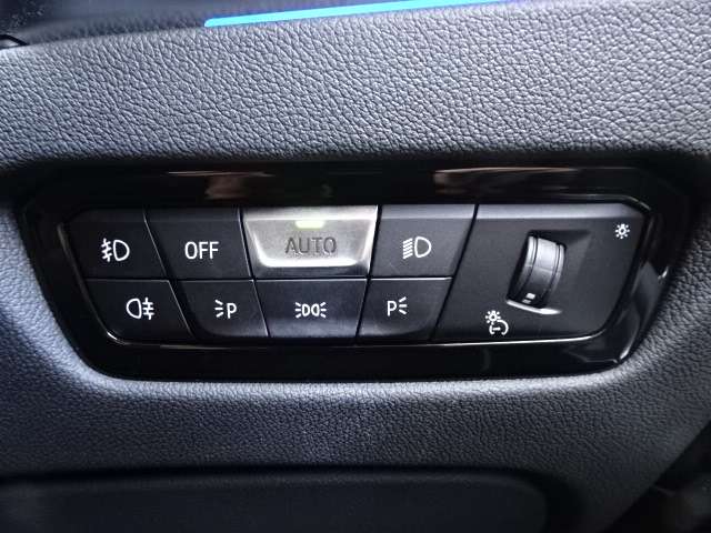 ＢＭＷ ３シリーズ ３１８Ｉ ４０ＴＨ アニバーサリー エディション R3年 (近畿) 99