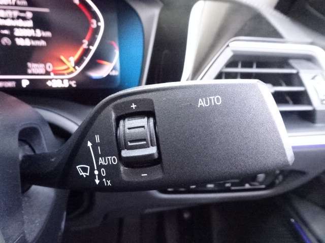 ＢＭＷ ３シリーズ ３１８Ｉ ４０ＴＨ アニバーサリー エディション R3年 (近畿) 99