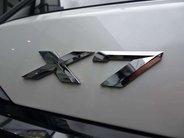 ＢＭＷ Ｘ７ Ｘドライブ４０Ｄ Ｍスポーツ ディーゼルターボ ４ＷＤ R5年 (近畿) 99