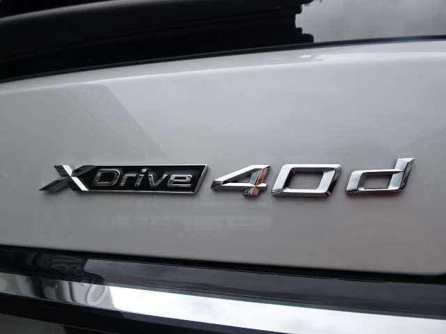 ＢＭＷ Ｘ７ Ｘドライブ４０Ｄ Ｍスポーツ ディーゼルターボ ４ＷＤ R5年 (近畿) 99