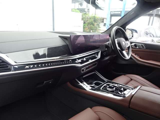 ＢＭＷ Ｘ７ Ｘドライブ４０Ｄ Ｍスポーツ ディーゼルターボ ４ＷＤ R5年 (近畿) 99