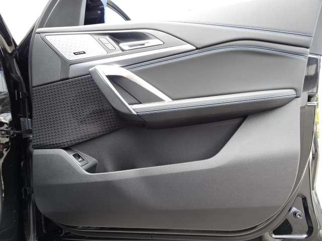 ＢＭＷ Ｘ１ Ｍ３５Ｉ Ｘドライブ ＤＣＴ ４ＷＤ R6年 (近畿) 99