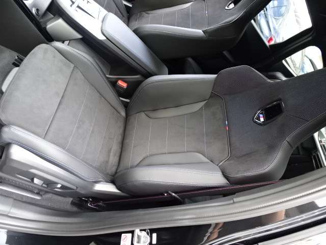 ＢＭＷ Ｘ１ Ｍ３５Ｉ Ｘドライブ ＤＣＴ ４ＷＤ R6年 (近畿) 99