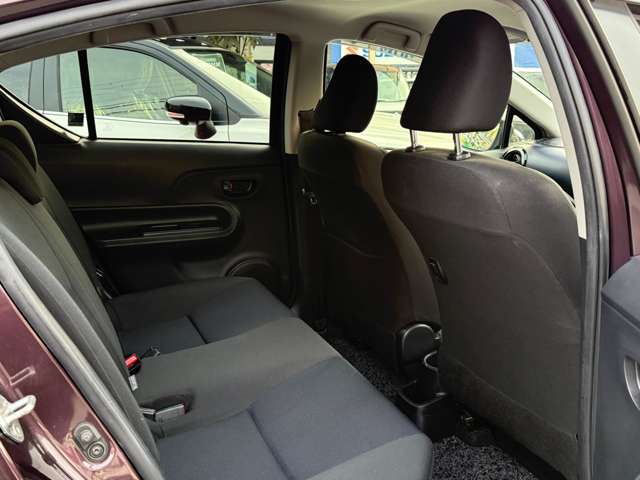 トヨタ アクア １．５ Ｓ H28年 (近畿) 99