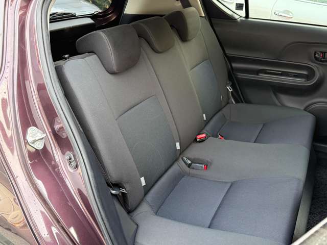 トヨタ アクア １．５ Ｓ H28年 (近畿) 99