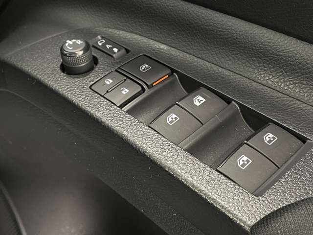 トヨタ シエンタ １．５ Ｇ クエロ ４ＷＤ R2年 (北海道) 99