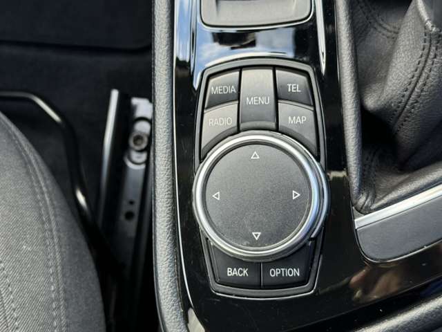 ＢＭＷ ２シリーズグランツアラー ２１８Ｉ H28年 (東北) 99