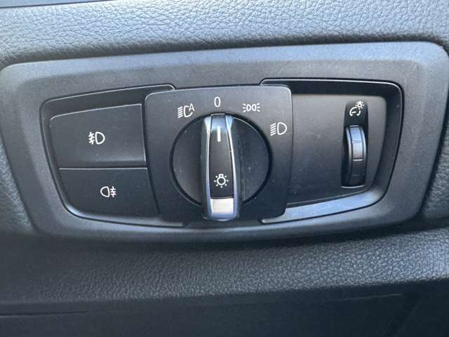 ＢＭＷ ２シリーズグランツアラー ２１８Ｉ H28年 (東北) 99