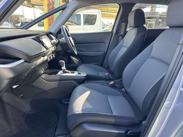 ホンダ フィット １．５ ベーシック R5年 (東海) 99