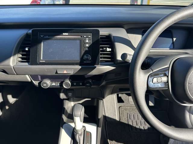 ホンダ フィット １．５ ベーシック R5年 (東海) 99