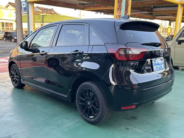 ホンダ フィット　ハイブリッド １．５ Ｅ：ＨＥＶ ホーム ブラックスタイル R6年 (東海) 99