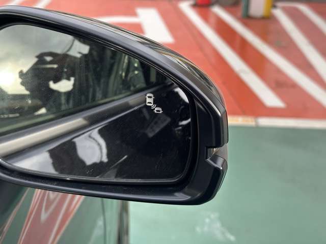 ホンダ ヴェゼル １．５ Ｅ：ＨＥＶ Ｚ R6年 (東海) 99