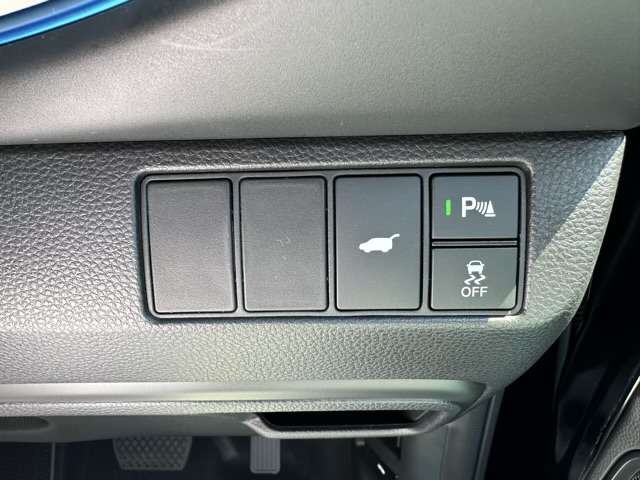 ホンダ ヴェゼル １．５ Ｅ：ＨＥＶ Ｚ プレイパッケージ R6年 (東海) 99