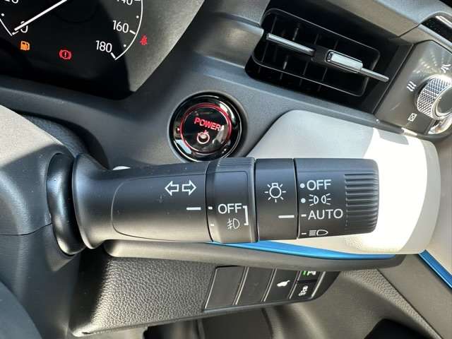 ホンダ ヴェゼル １．５ Ｅ：ＨＥＶ Ｚ プレイパッケージ R6年 (東海) 99