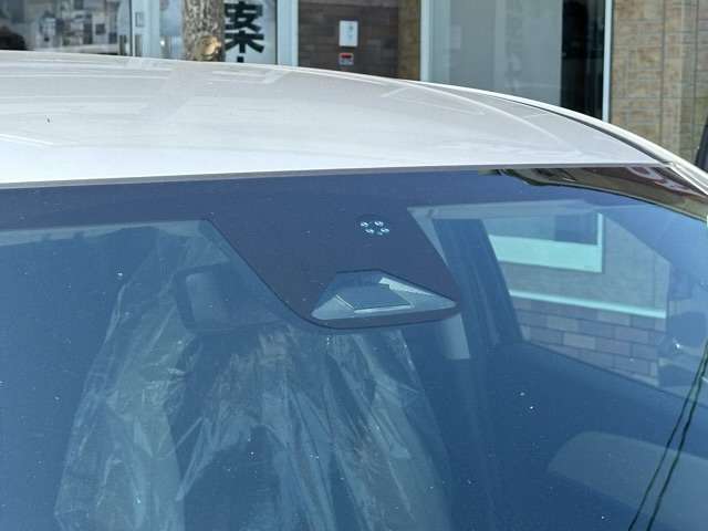 ホンダ ヴェゼル １．５ Ｅ：ＨＥＶ Ｚ プレイパッケージ R6年 (東海) 99