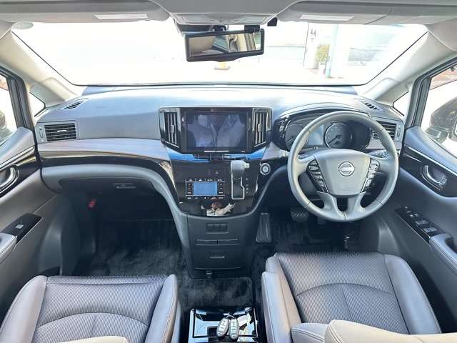 日産 エルグランド ３．５ ３５０ハイウェイスター R6年 (東海) 99