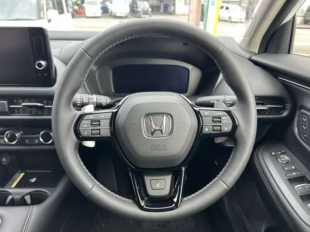 ホンダ ＺＲ−Ｖ １．５ Ｚ R5年 (東海) 99