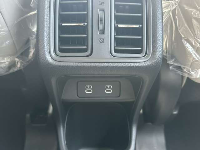 ホンダ ヴェゼル １．５ Ｅ：ＨＥＶ Ｚ プレイパッケージ R6年 (東海) 99