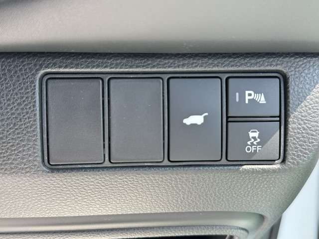 ホンダ ヴェゼル １．５ Ｅ：ＨＥＶ Ｚ プレイパッケージ R6年 (東海) 99